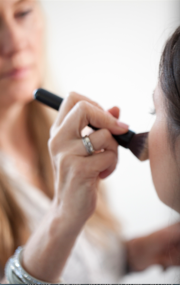 foundation brush (MULTI-USE)
